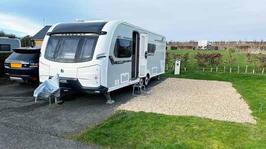 Caravan Site Review: Eye Kettleby Lakes, Southern